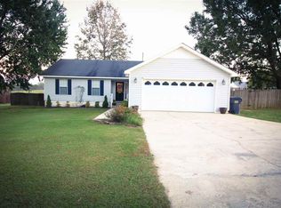 3592 Barkley Bridge Rd, Hartselle, AL 35640