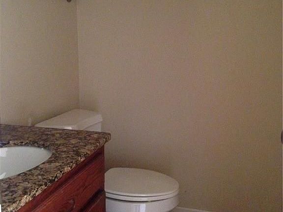 4th image of 313 S 49th St APT 3