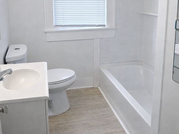 5th image of 525 Lambuth Blvd APT 1