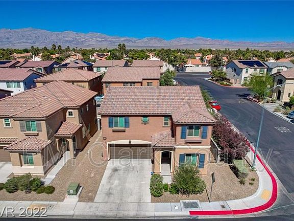 3rd image of 1308 Nature Loop Ave