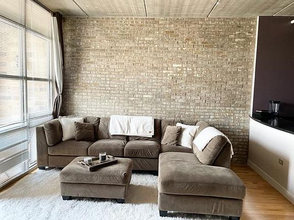 3rd image of 10 S Dunton Ave APT 203