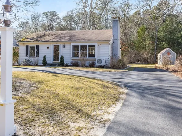 329 Swift Ave, Barnstable, MA 02630