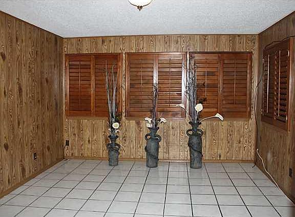 5th image of 3536 Blue Grove Ln