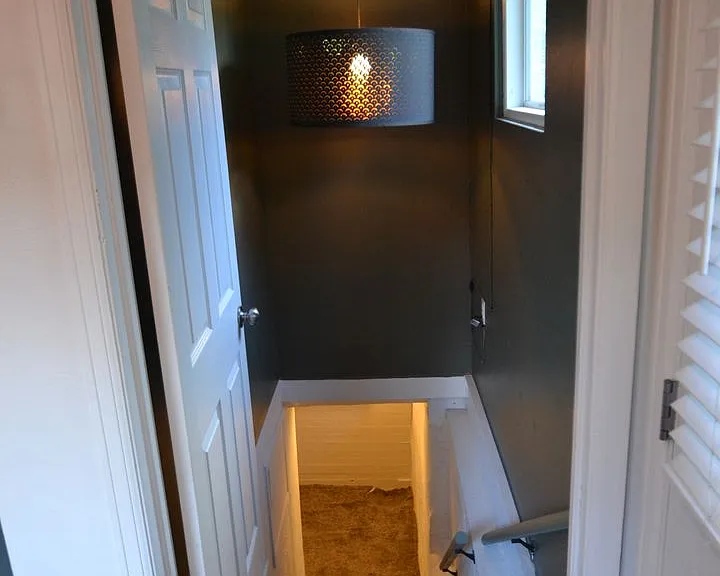 821 N Walnut St — Photo 17
