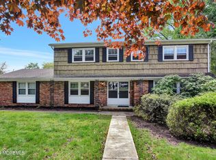 22 Ottowa Rd N, Morganville, NJ 07751