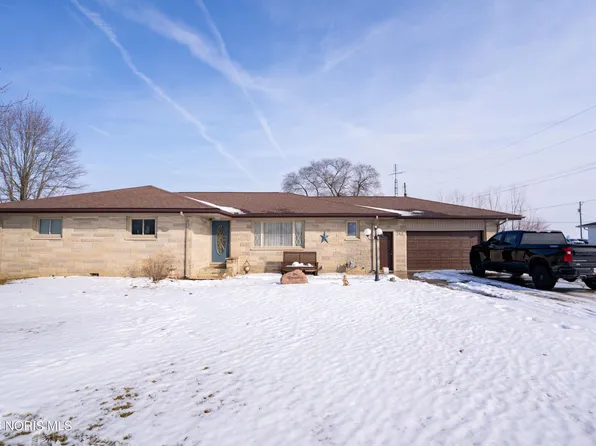 742 E Perry St, Paulding, OH 45879