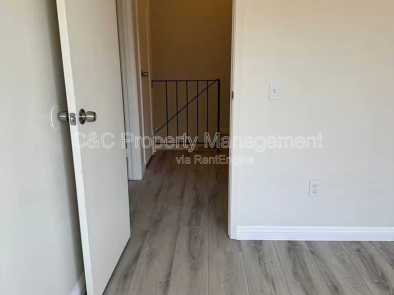 3479 20th St — Photo 14