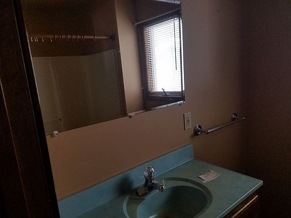 4th image of 1771 E 100 S