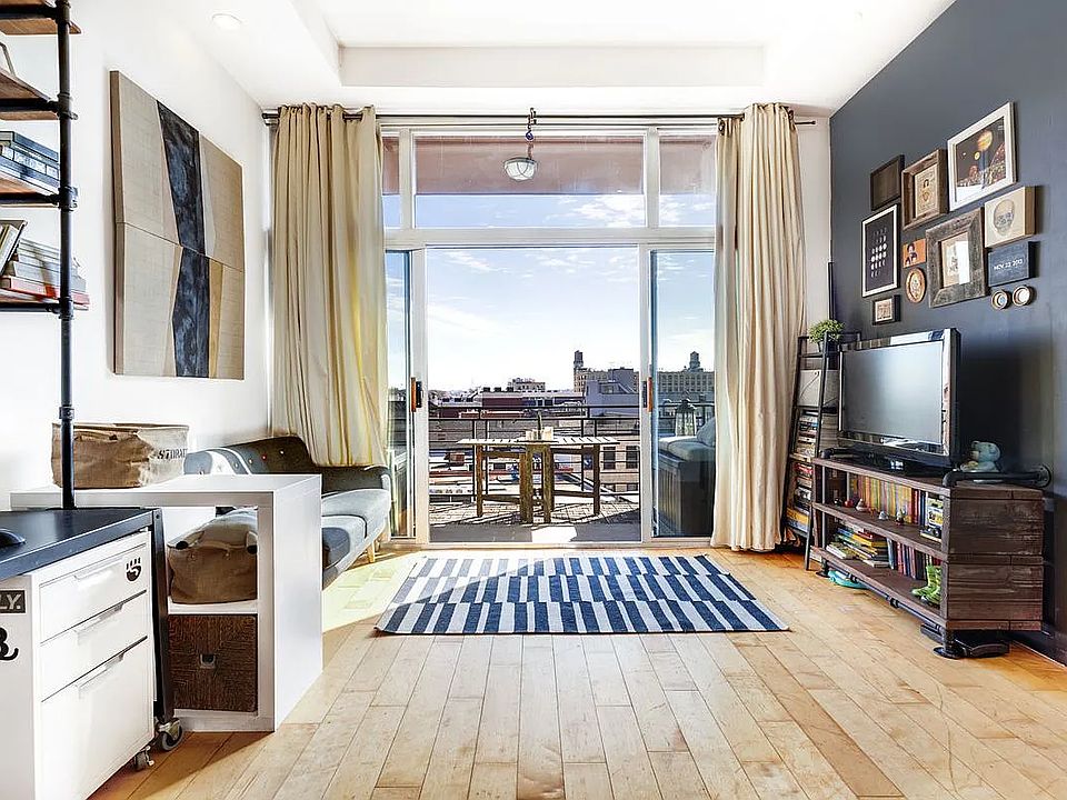 1st image of 121 Kingsland Ave #4A