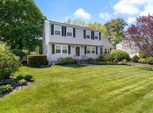 11 Presidential Cir, Hampton, NH 03842