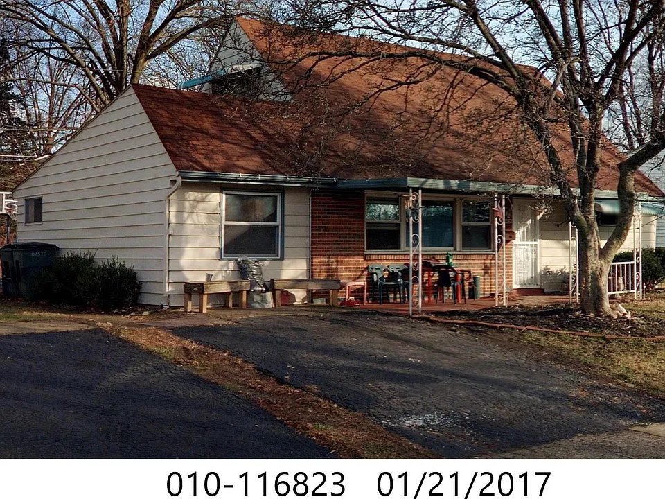 1483 Blaine Dr