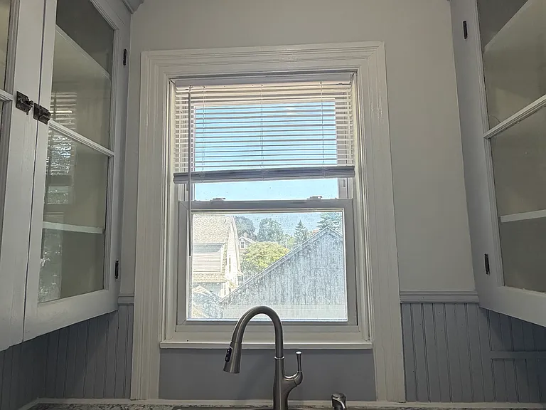 49 Blackamore Ave #2 — Photo 5