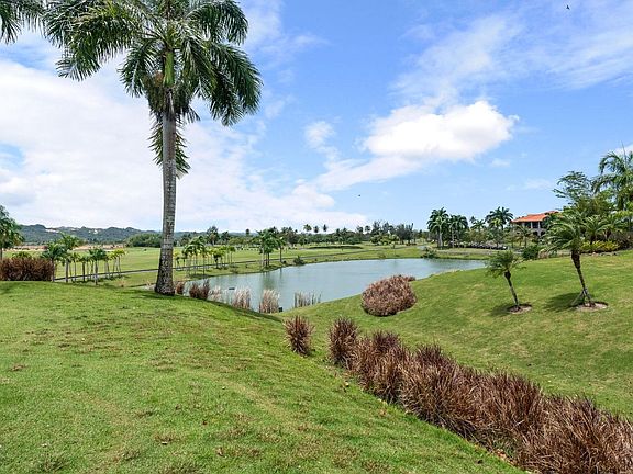2nd image of 500 Plantation Dr #2-108