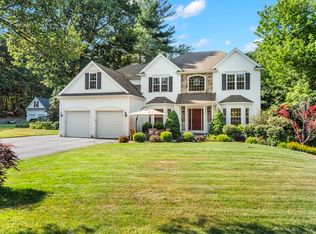 33 Orion Way, Groton, MA 01450