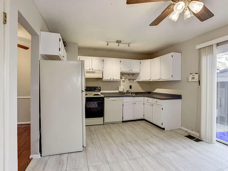 3311 Buehler Ct #117 — Photo 14