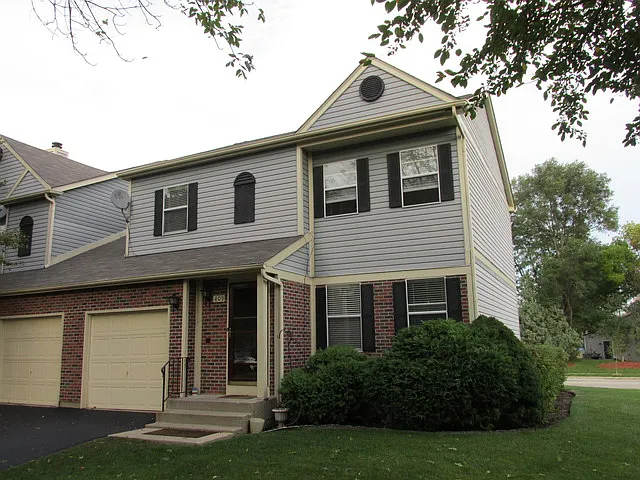 409 Ballard Dr photo 1