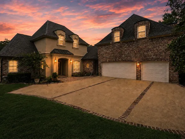 1170 Waters Edge Cir, Shreveport, LA 71106