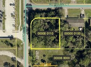 4400/4404 Ruthann Ct, North Fort Myers, FL 33917