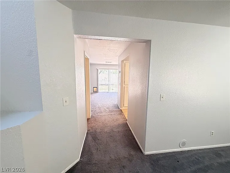 2320 Babcock Dr — Photo 7