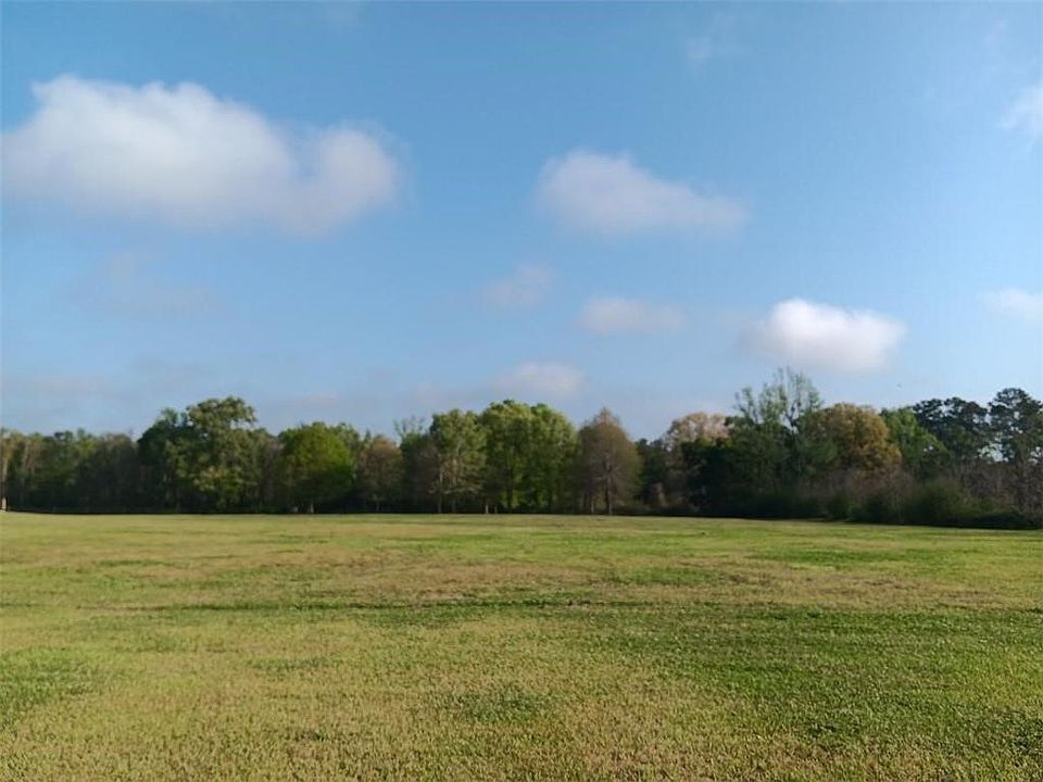 2nd image of 12895 Gill Rd