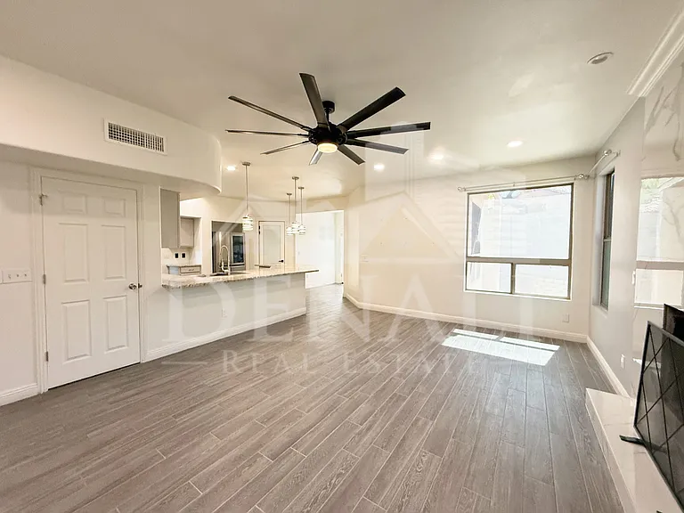 4433 S Avenida Don Pepe — Photo 11