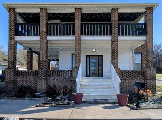 208 Fairview Ave, Mc Arthur, OH 45651