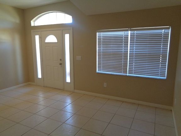 2nd image of 302 Lisa Ann Ct