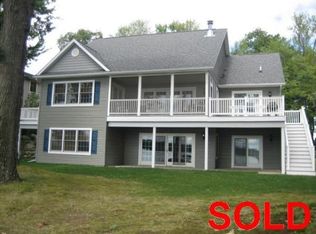 11209 Point Rd, Three Rivers, MI 49093