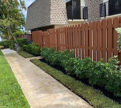2nd image of 2925 SW 22nd Cir #33-C