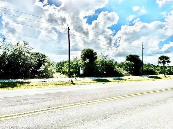 (undisclosed Address), NAPLES, FL 34120