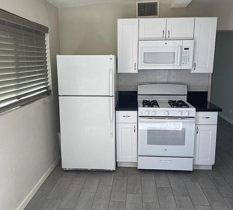 2nd image of 3715 E Flower St APT 3