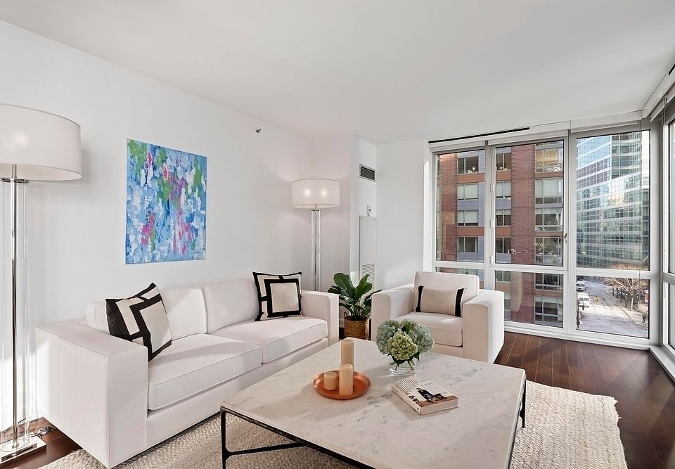 1st image of 20 River Ter APT 12N