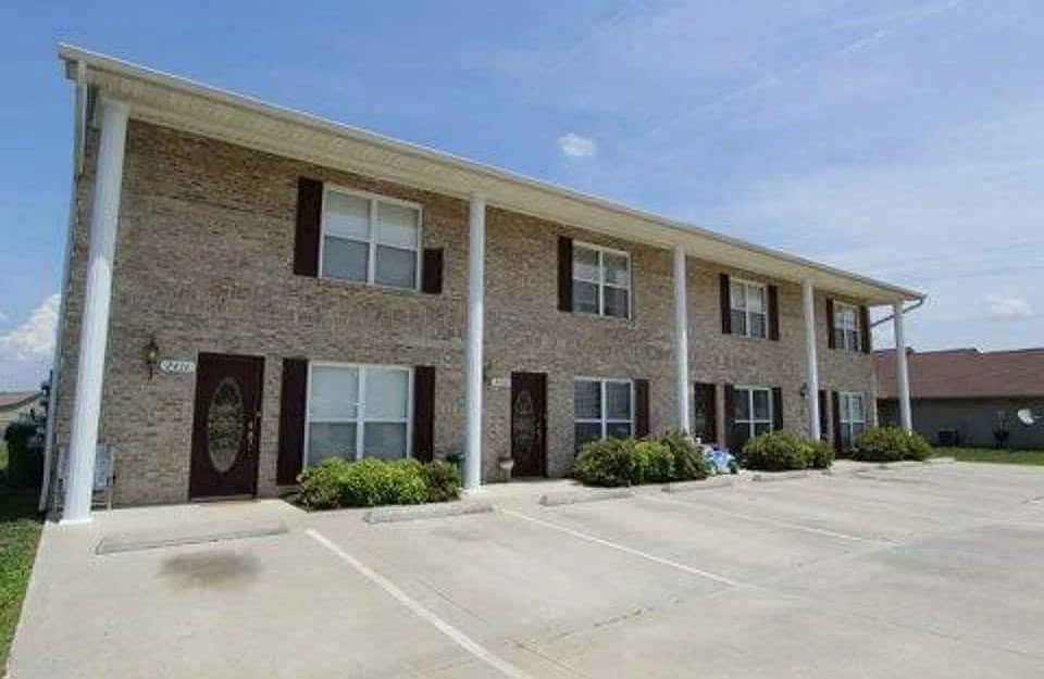2440 Hallerins Ct