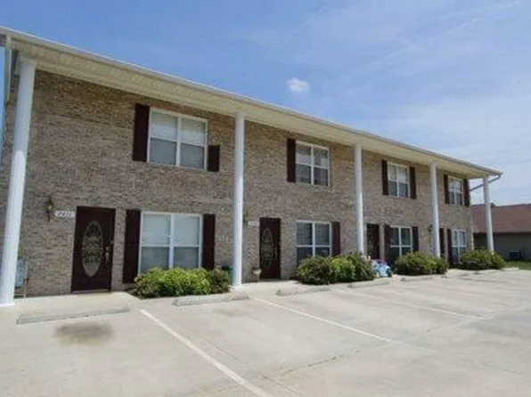 2440 Hallerins Ct, Maryville, TN 37801