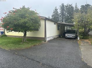 16131 W Hoffeldt Ln SPACE 15, Brookings, OR