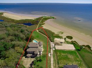 410 Baywood Dr, Seabrook, TX 77586