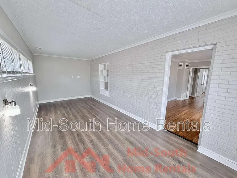 1156 Brower St — Photo 9