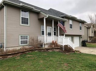 165 SE 1181st Rd, Knob Noster, MO 65336