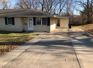 1510 La Salle St, Belleville, IL 62221