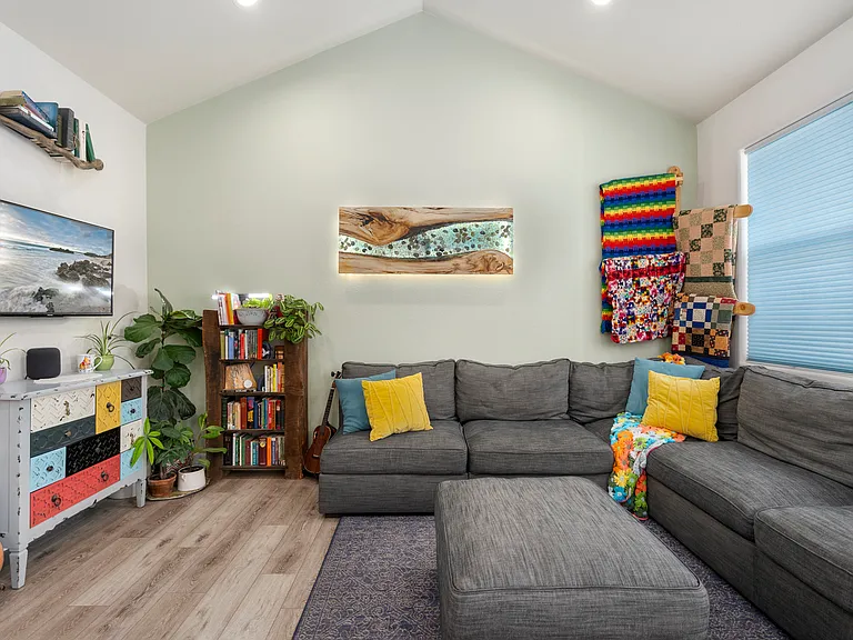 315 Lemonade Dr — Photo 15