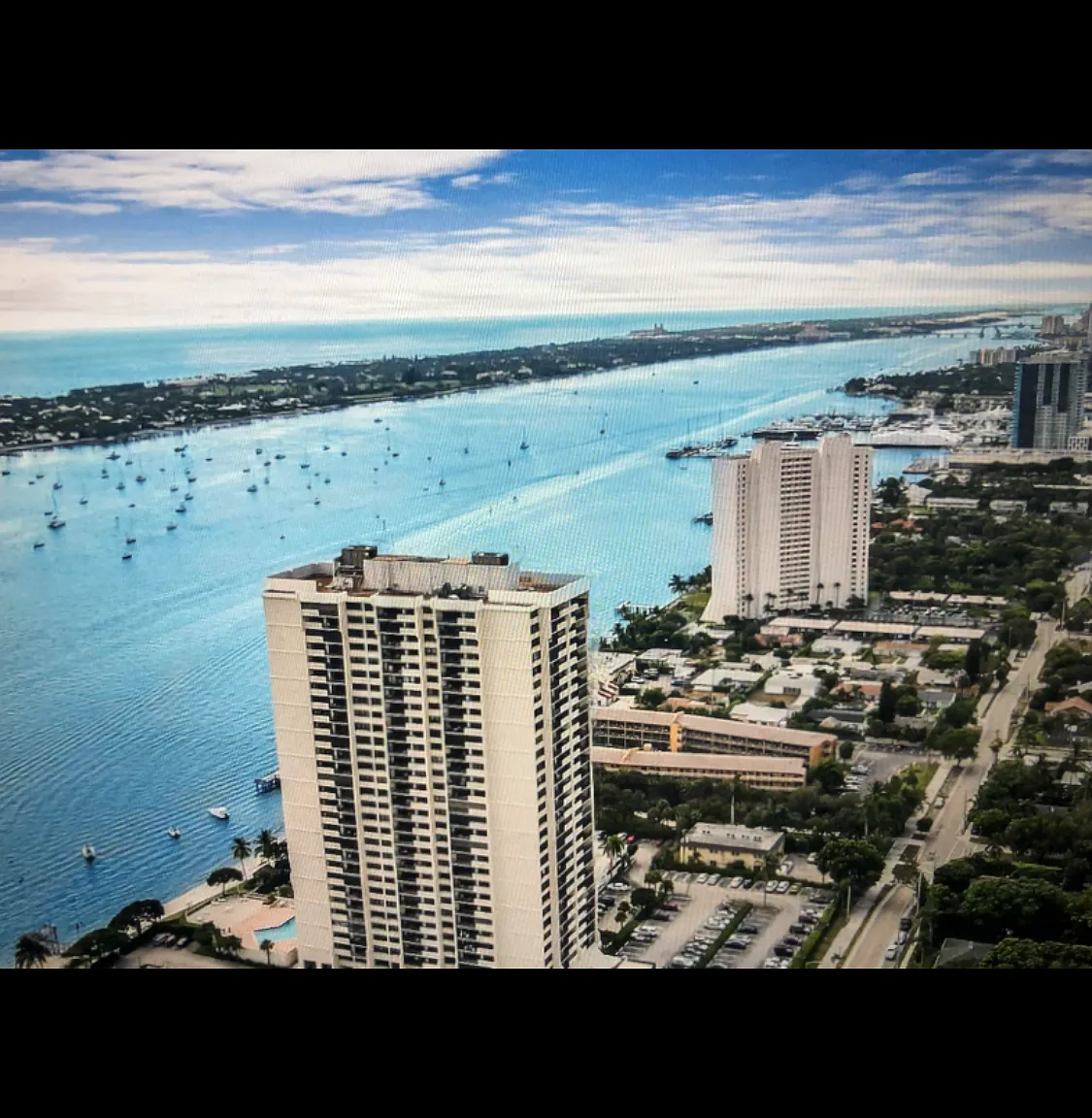 2 bed, 1250 sqft, $4,350 — Photo 1