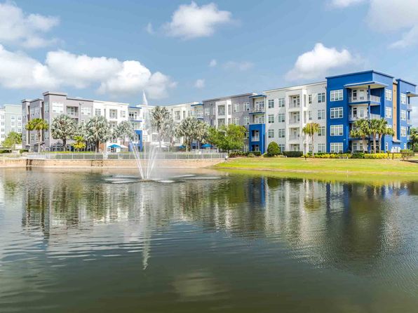 7511 Solstice Cir APT 411