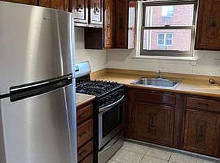 25-99 25th Rd, Astoria, NY 11102