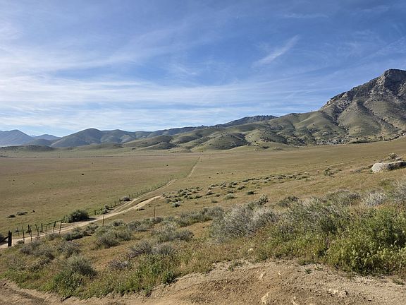 5th image of 425-072-61 S Kelso Valley Rd