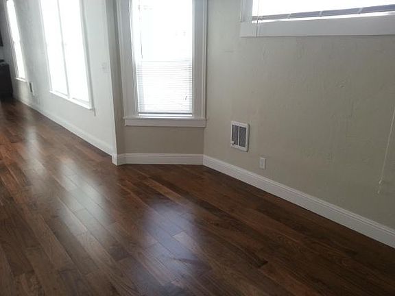 2nd image of 711 22nd St APT 11