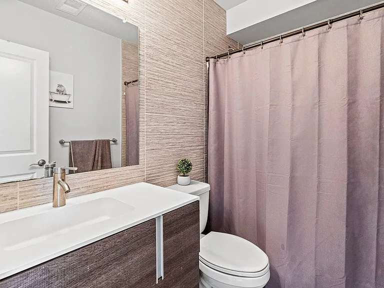 418 Fairmount Ave — Photo 56