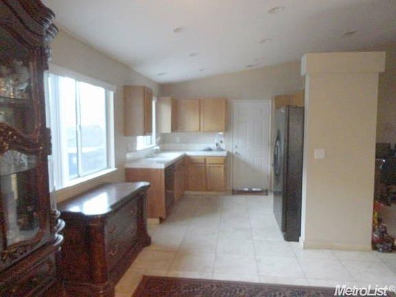 4th image of 3822 Steve Lillie Cir
