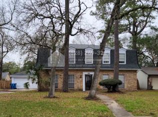 1207 Burnwood Ln, Houston, TX 77073