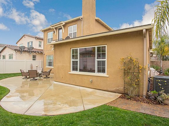 4th image of 32094 Tall Oak Ct