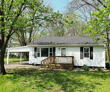 1121 SW 6th St, Fairfield, IL, 62837